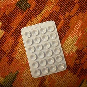 Magsafe with Suction Cups